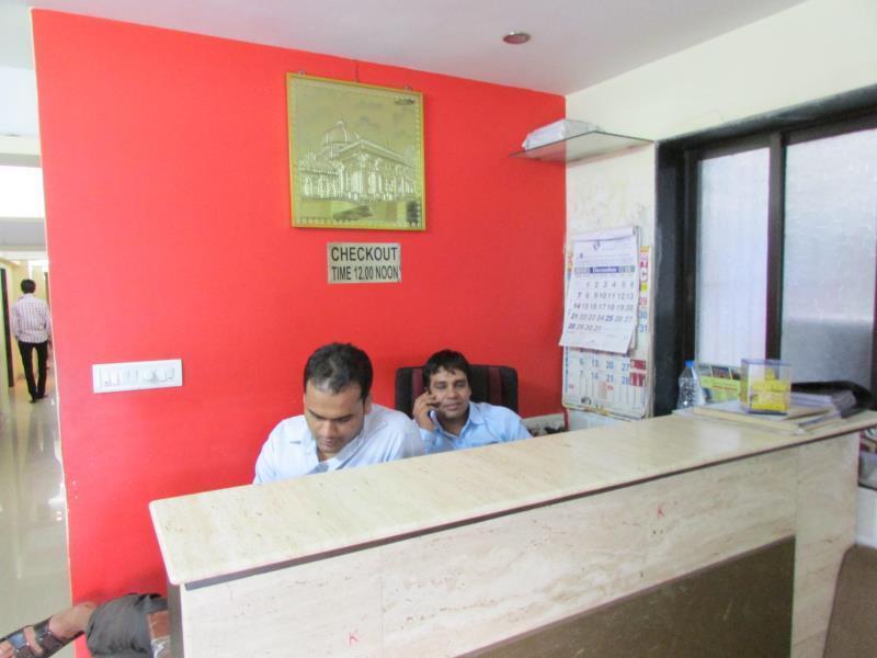 Oyo 49867 Hotel Kalpana Residency Mumbai Dış mekan fotoğraf