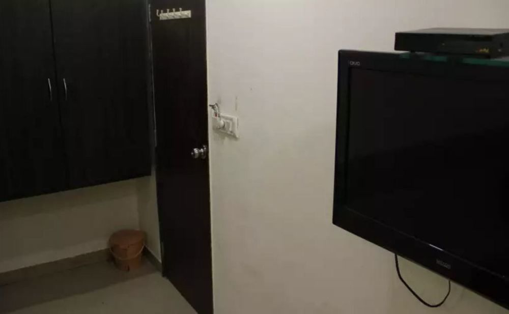 Oyo 49867 Hotel Kalpana Residency Mumbai Dış mekan fotoğraf